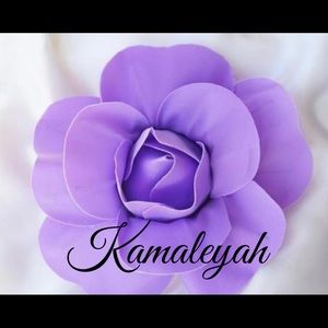 Meet your Posher, Gloria